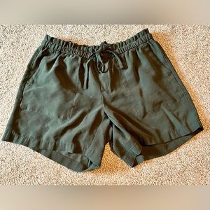 Old Navy Olive Green Women's Casual Drawstring Shorts